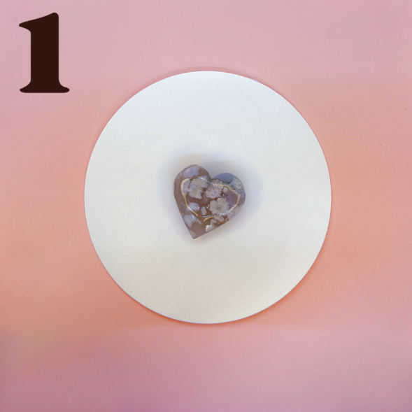 Flower Agate Heart Carvings - Image 2